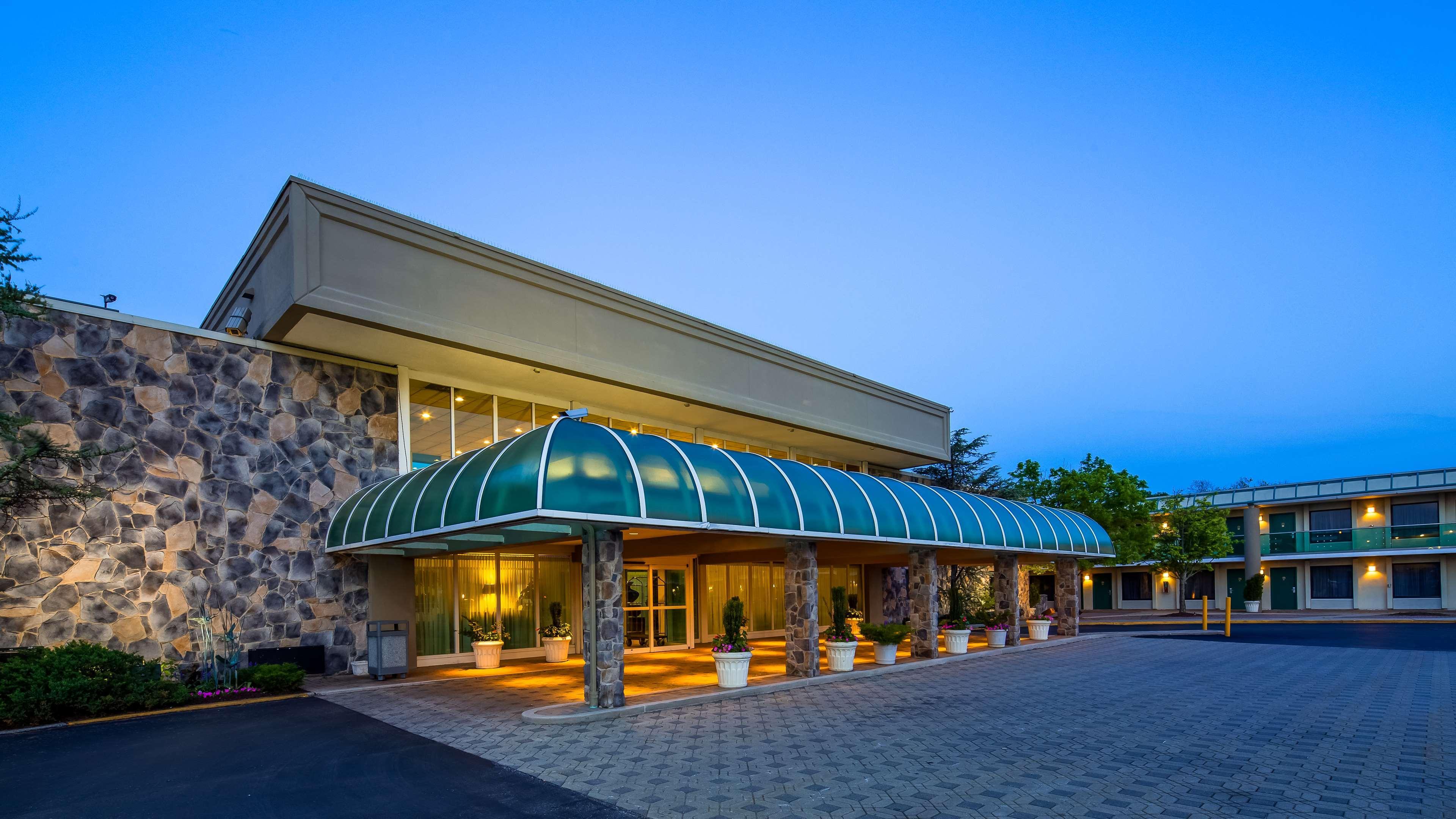 Surestay Plus Hotel By Best Western Brandywine Valley Wilmington Exterior photo